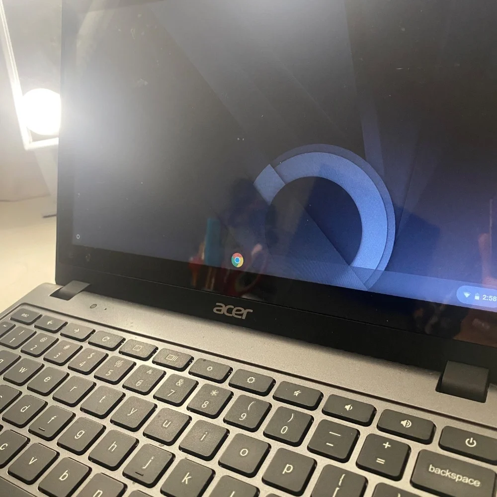 Laptop